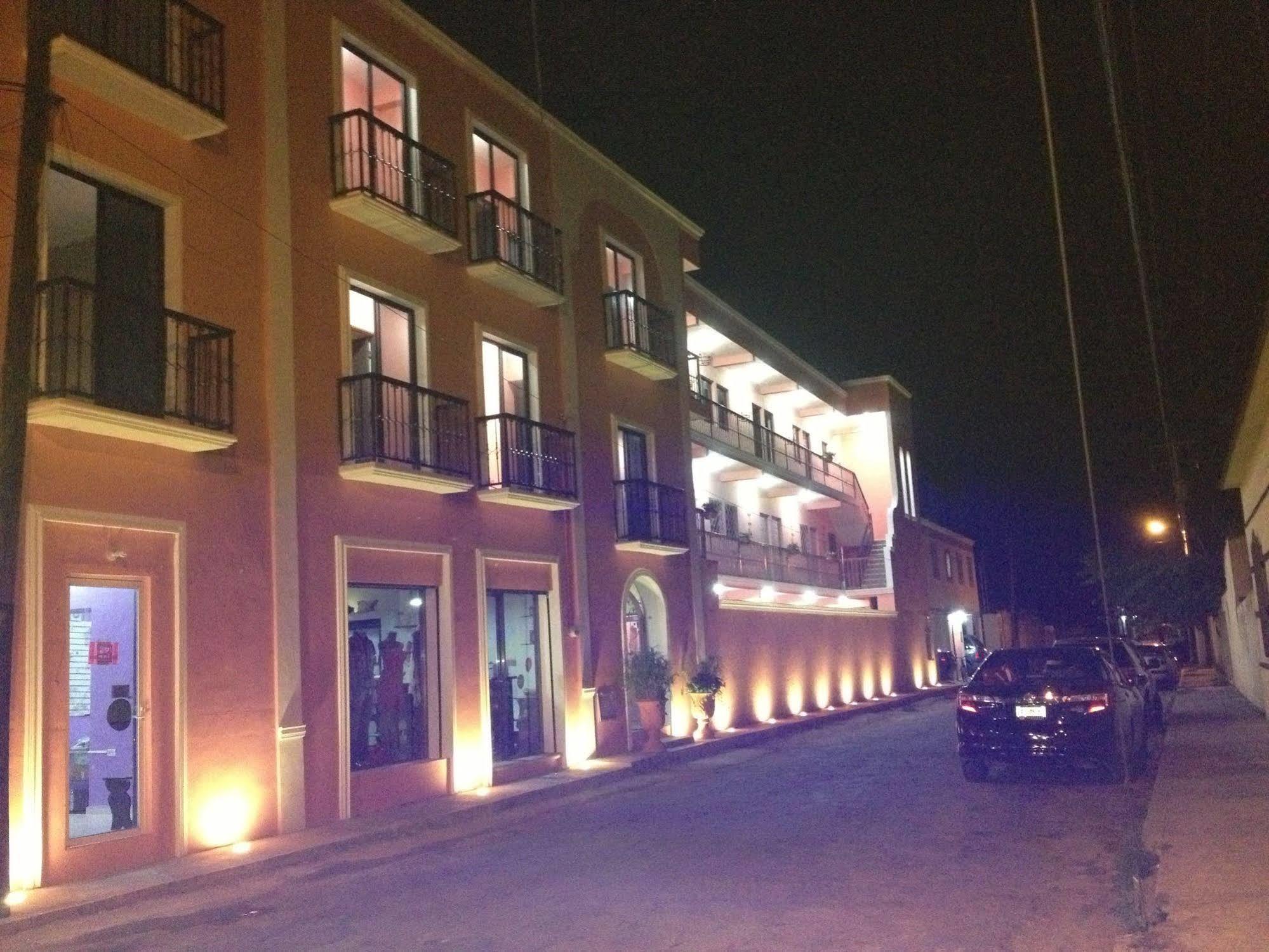Hotel Rosalia Valladolid  Exterior photo