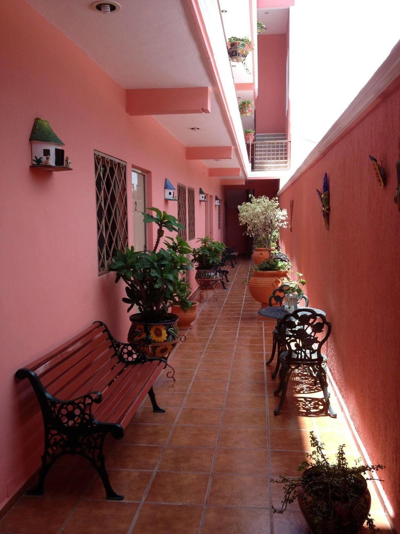 Hotel Rosalia Valladolid  Exterior photo